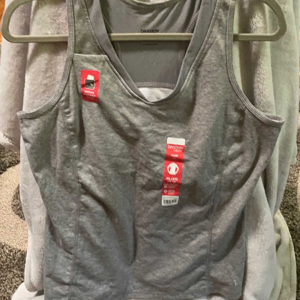 Danskin now tank built in bra grey xl
